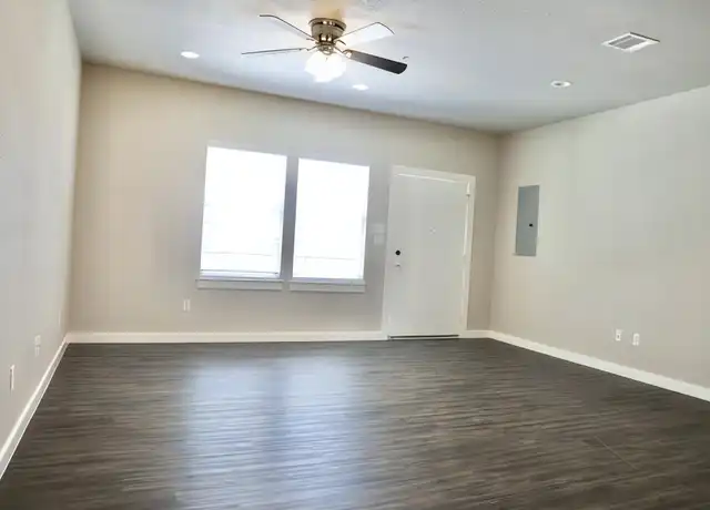 Property at 2482 N Trinity St Unit 300, Decatur, TX, 76234, 3 beds, 2 baths, [object Object]