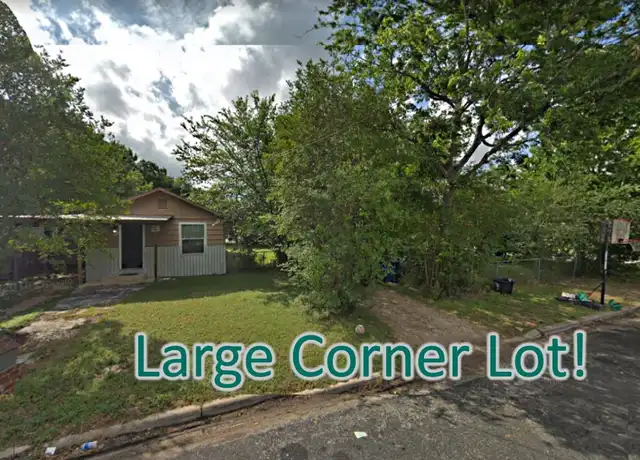 Property at 1111 Vasquez St, Austin, TX, 78741, 3 beds, 1 bath, [object Object]
