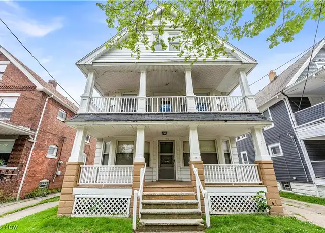 Property at 2085 Robin St Unit 2, Lakewood, OH, 44107, 1 bed, 1 bath, [object Object]