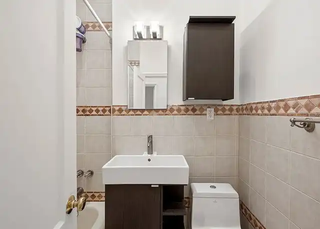 Property at 125 W 56th St, New York, NY, 10019, 1 bed, 1 bath, [object Object]