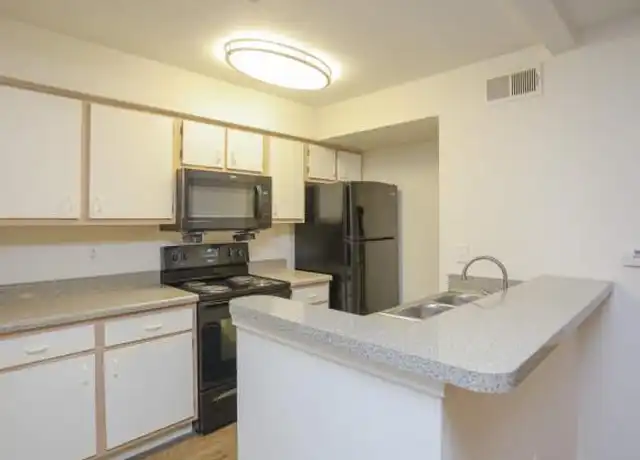 Property at 6800 S Cockrell Hill Rd Unit 2016, Dallas, TX, 75236, 2 beds, 2 baths, [object Object]