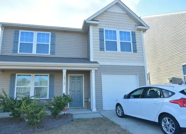 Property at 10715 Derryrush Dr, Charlotte, NC, 28213, 3 beds, 2.5 baths, [object Object]