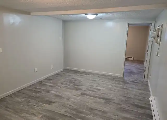 Property at 1413 W University Ave Unit 13C, Muncie, IN, 47303, 2 beds, 1 bath, [object Object]
