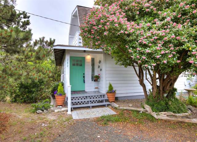 Photo of 782 Camden Ct SW, Ocean Shores, WA 98569