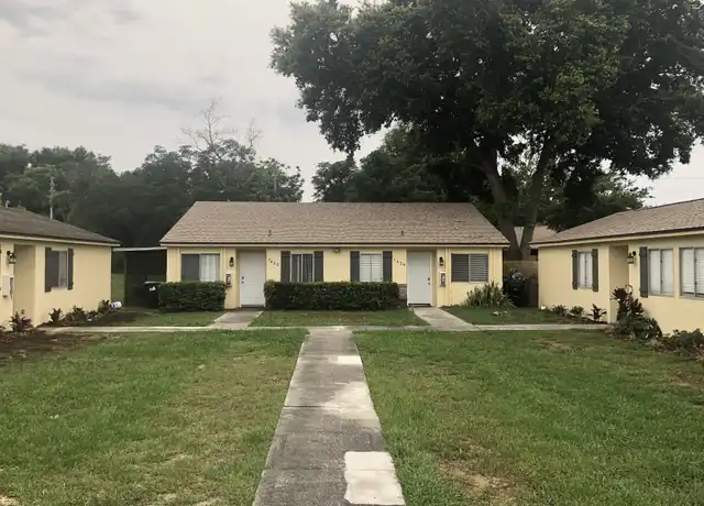 Property at 7426 Villas Oak Ct, Orlando, FL, 32835, 2 beds, 2 baths, [object Object]