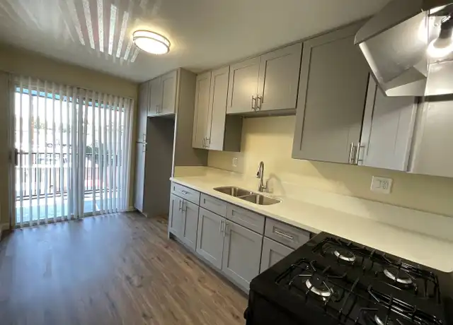 Property at 313 W Elm St Unit 7, Anaheim, CA, 92805, 2 beds, 1 bath, [object Object]