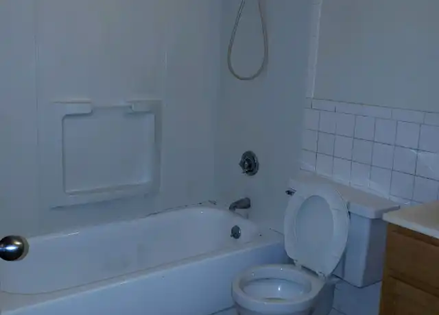 Property at 2094 Phillips Rd, New Bedford, MA, 02745, 2 beds, 1 bath, [object Object]