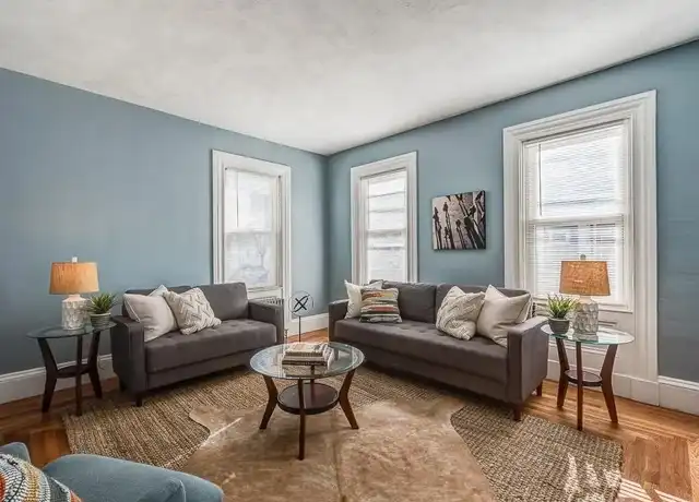 Property at 130 Sutton St #1, Providence, RI, 02903, 2 beds, 1 bath, [object Object]