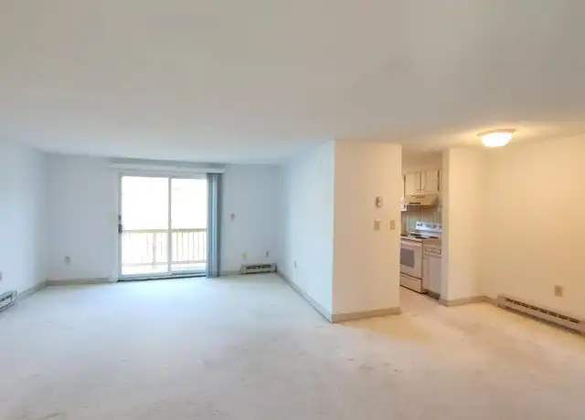 Property at 1431 Iyannough Rd Unit 8U, Hyannis, MA, 02601, 1 bed, 1 bath, [object Object]