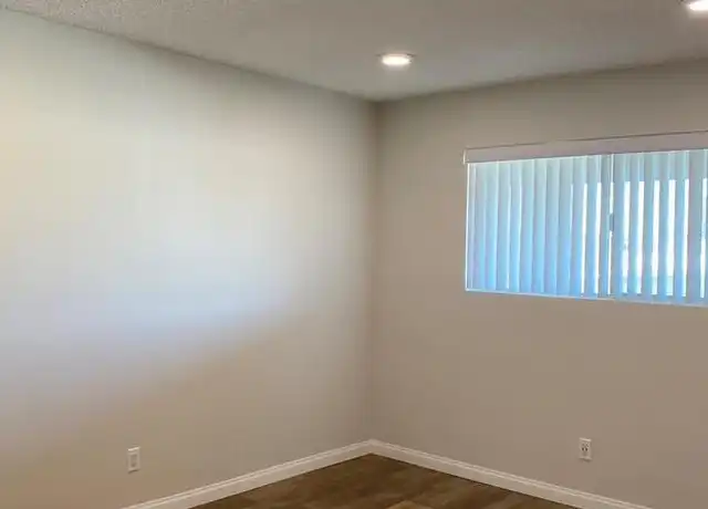 Property at 190 Centennial Way Unit 17, Tustin, CA, 92780, 3 beds, 2 baths, [object Object]