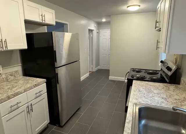 Property at 378 Park Rd, West Hartford, CT, 06119, 1 bed, 1 bath, [object Object]