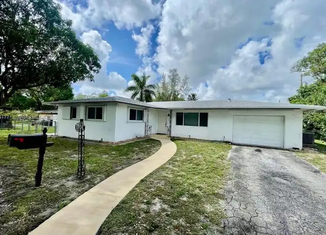 Property at 4430 W Broward Blvd, Plantation, FL, 33317, 3 beds, 2 baths, [object Object]
