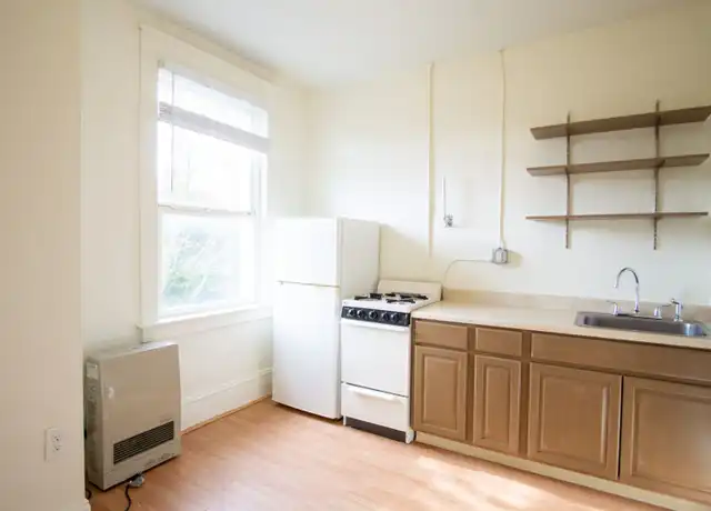 Property at 2044 N Kilpatrick St Unit 314, Portland, OR, 97217, 1 bed, 1 bath, [object Object]