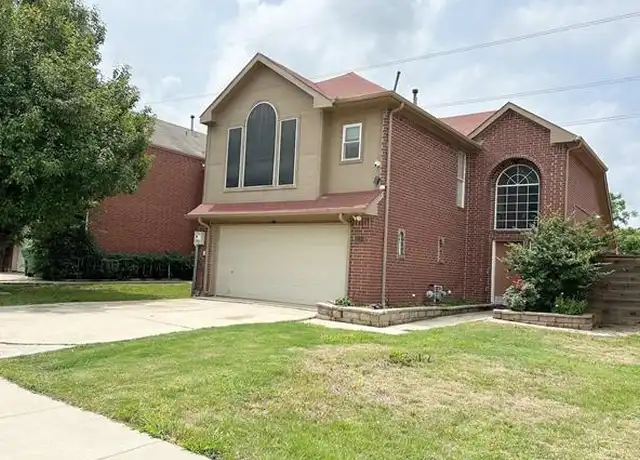 Property at 2114 Montclair Ln, Lewisville, TX, 75067, 3 beds, 2.5 baths, [object Object]