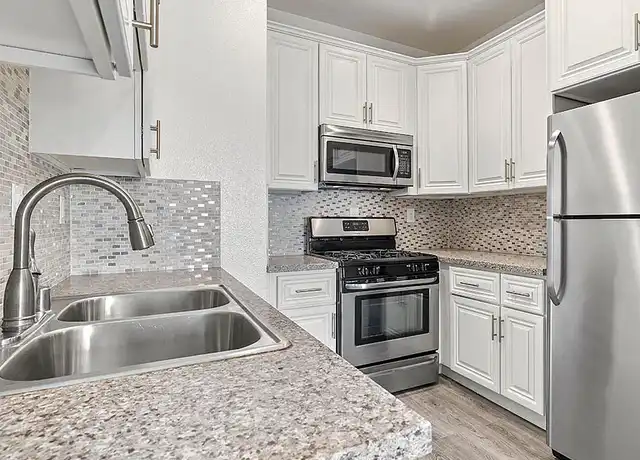 Property at Palms Court - 10125 Palms Blvd, Los Angeles, CA, 90034, 2 beds, 2 baths, [object Object]