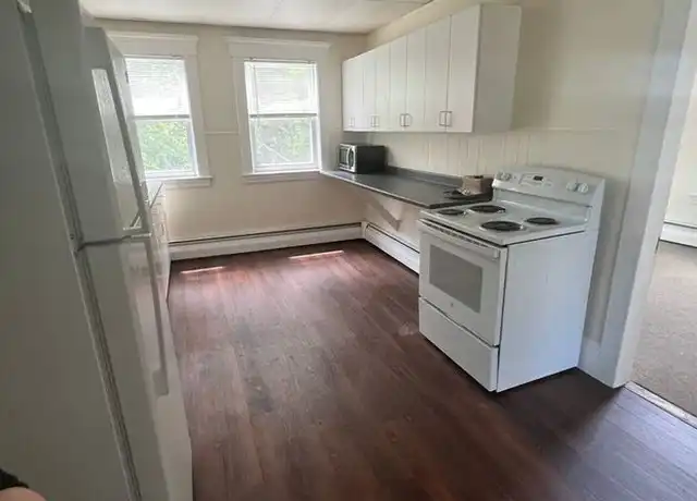 Property at 24 Tracy St Unit 2, West Lebanon, NH, 03784, 2 beds, 1 bath, [object Object]
