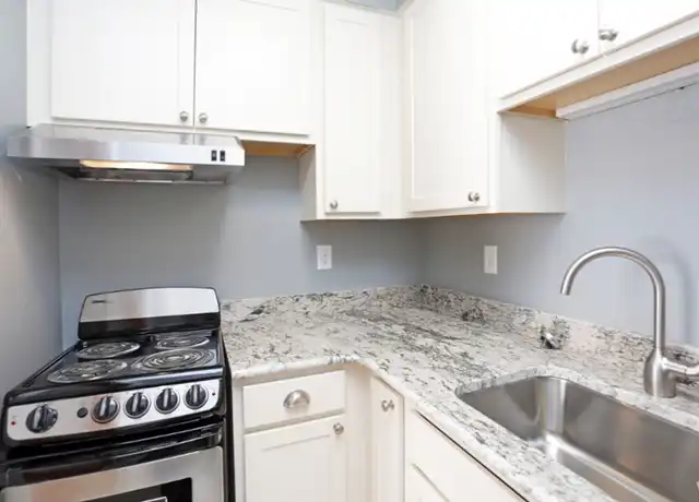 Property at 511 29th St Unit 306, Des Moines, IA, 50312, 0 beds, 1 bath, [object Object]