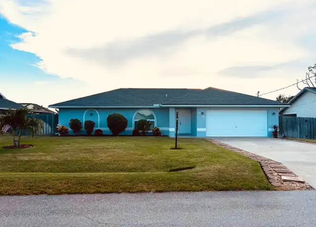Property at 17330 Meadow Lake Cir, Fort Myers, FL, 33967, 3 beds, 2 baths, [object Object]