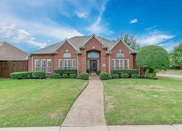 Property at 10009 Forrest Dr, Frisco, TX, 75035, 3 beds, 2 baths, [object Object]