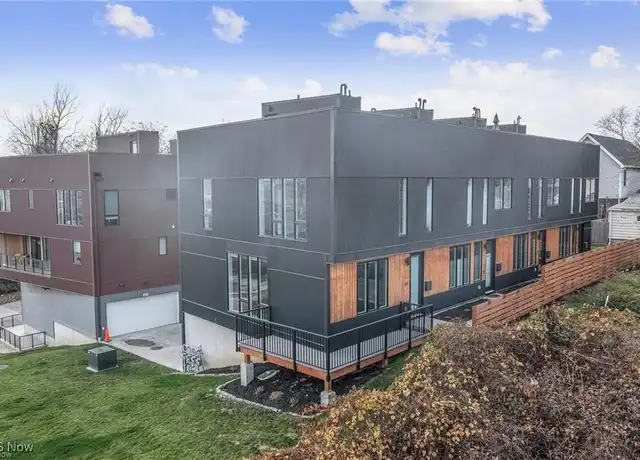 Property at 414 Jefferson Ave, Cleveland, OH, 44113, 2 beds, 2.5 baths, [object Object]