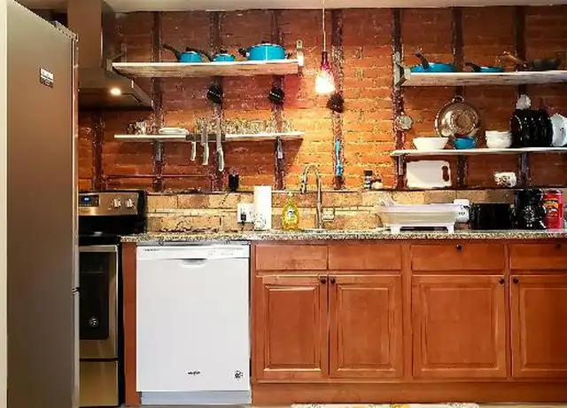 Property at 6901 Madison Ave, Cleveland, OH, 44102, 2 beds, 1 bath, [object Object]