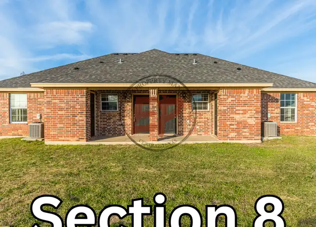Property at 2824 Jerry Mashek Dr Unit 2, West, TX, 76691, 2 beds, 1 bath, [object Object]