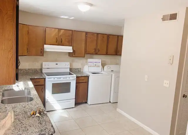 Property at 1435 Shirley St Unit 2, Columbia, SC, 29205, 2 beds, 1.5 baths, [object Object]