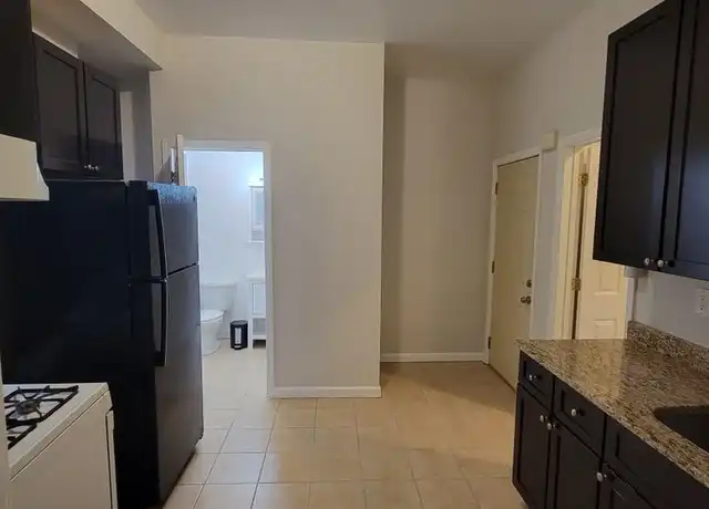 Property at 1827 S May St Unit 2R, Chicago, IL, 60608, 2 beds, 1 bath, [object Object]