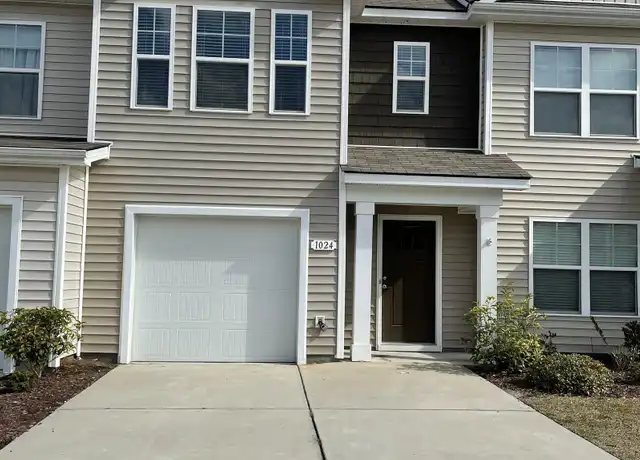 Property at 1024 Tee Shot Dr, Conway, SC, 29526, 3 beds, 2.5 baths, [object Object]