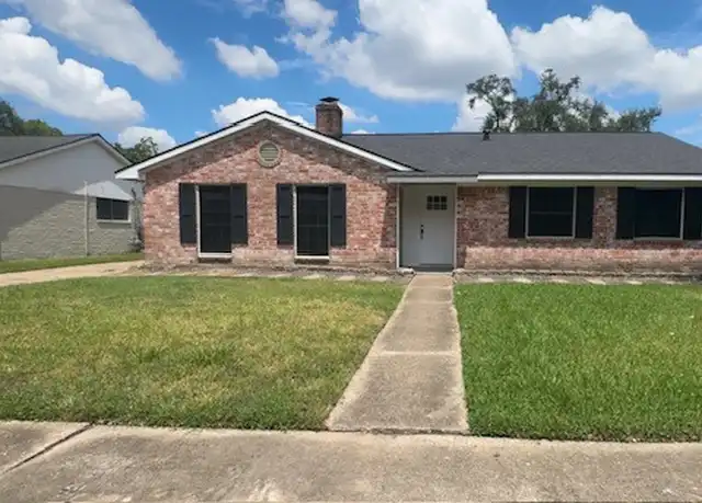 Property at 12610 Bexley Dr, Houston, TX, 77099, 4 beds, 2 baths, [object Object]