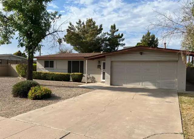 Property at 331 E Laguna Dr, Tempe, AZ, 85282, 3 beds, 2 baths, [object Object]
