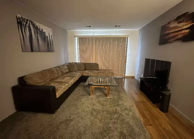 Property at 10542 Brooks Ln Unit 3, Chicago Ridge, IL, 60415, 2 beds, 1 bath, [object Object]