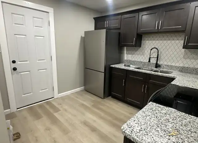 Property at 705 Elberta St Unit B, Fort Valley, GA, 31030, 2 beds, 1 bath, [object Object]