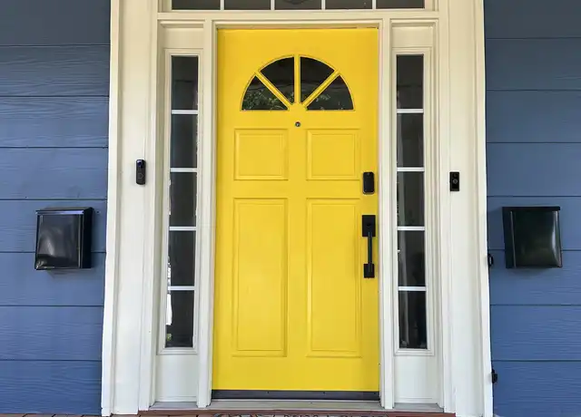 Property at 1009 Gratz St Unit 2, Knoxville, TN, 37917, 1 bed, 1 bath, [object Object]