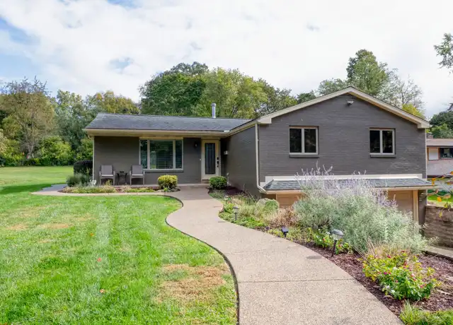 Property at 748 14th St, Oakmont, PA, 15139, 3 beds, 2 baths, [object Object]