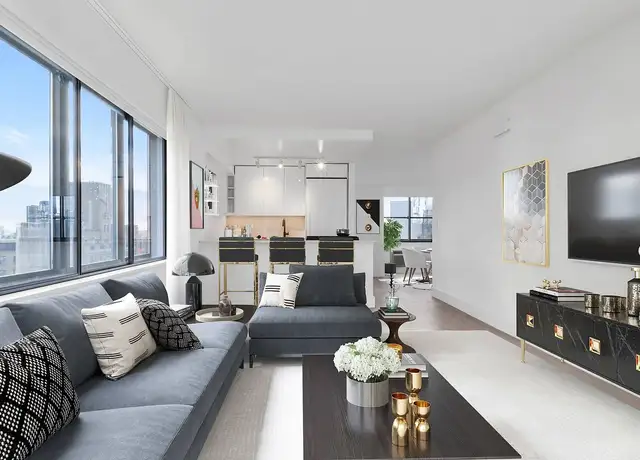 Photo of 160 W 24th St, New York, NY 10011