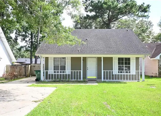 Property at 2115 Pelican St, Slidell, LA, 70460, 2 beds, 1 bath, [object Object]