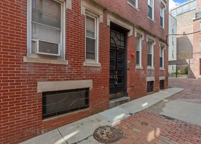Property at 4 Powers Ct Unit C, Boston, MA, 02109, 1 bed, 1 bath, [object Object]