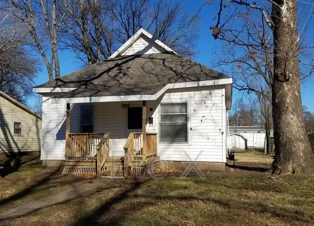 Property at 1012 W 3rd St, Pittsburg, KS, 66762, 2 beds, 1 bath, [object Object]