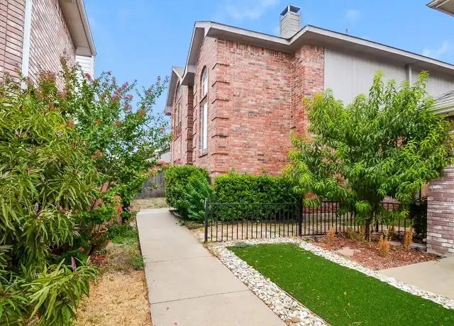Property at 18930 Ravenglen Ct, Dallas, TX, 75287, 3 beds, 2 baths, [object Object]