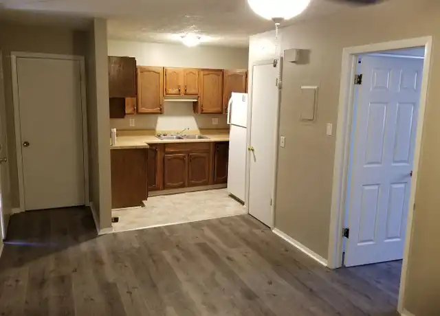 Property at 1124 9th Ave Unit 1, Huntington, WV, 25701, 1 bed, 1 bath, [object Object]