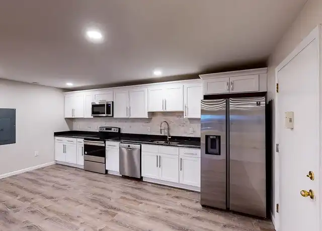 Property at 58 Fountain St, New Haven, CT, 06515, 2 beds, 1 bath, [object Object]