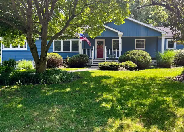Property at 31 Oakland Ave, Central Valley, NY, 10917, 3 beds, 1.5 baths, [object Object]