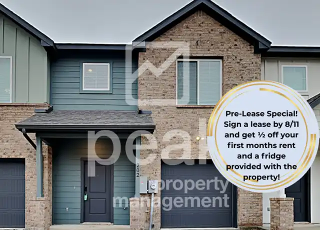 Property at 1404 Boxwood LN, Forest Hill, TX, 3 beds, 2.5 baths, [object Object]