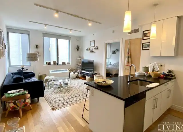 Property at 550 W 54th St Unit s1507, New York, NY, 10019, 1 bed, 1 bath, [object Object]