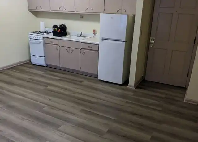 Property at 3401 W Wells St Unit 8, Milwaukee, WI, 53208, 1 bed, 1 bath, [object Object]