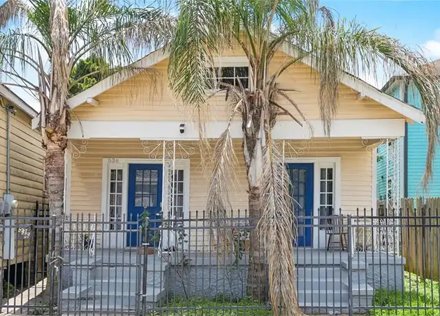 Property at 536 S Rocheblave St, New Orleans, LA, 70119, 4 beds, 1 bath, [object Object]