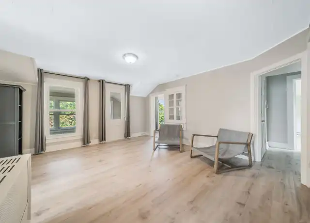 Property at 734 Franklin St, Oshkosh, WI, 54901, 2 beds, 1 bath, [object Object]