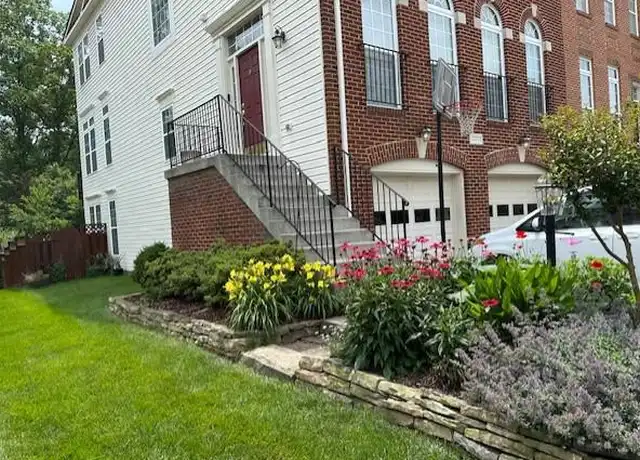 Property at 22022 Avonworth Sq, Broadlands, VA, 20148, 4 beds, 3.5 baths, [object Object]