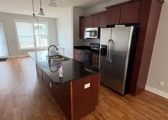 Property at 311 E 3rd St, Waterloo, IA, 50703, 2 beds, 2 baths, [object Object]